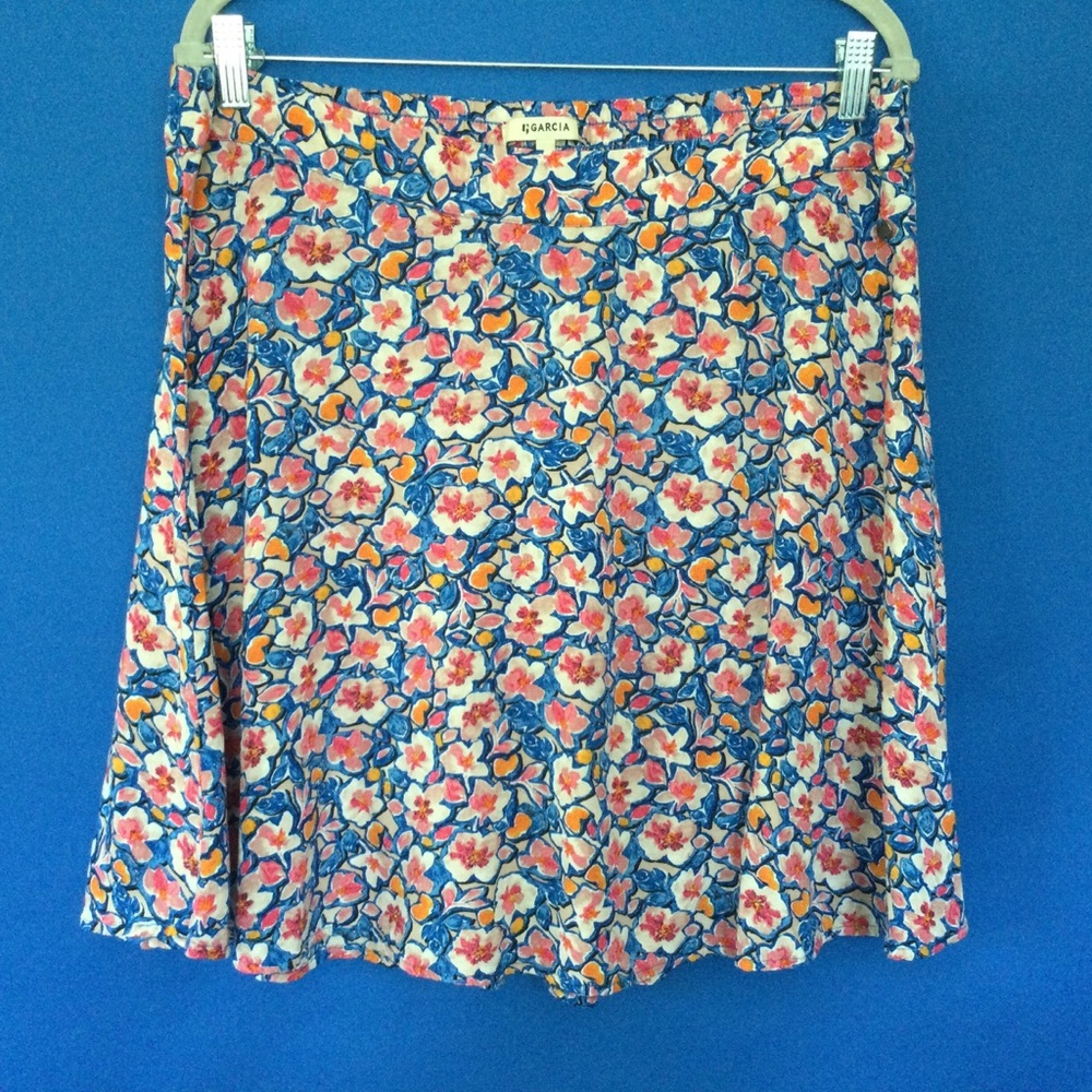 Garcia Light Floral Short Skirt XL Flouncey